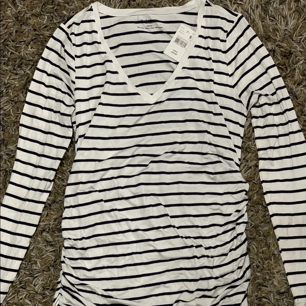 Motherhood (maternity) NWT long sleeve tee